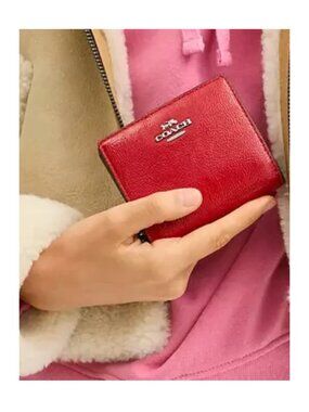 Coach Red Crinkle Patent Leather Snap Wallet Small Everyday Holidays CW790 NWT